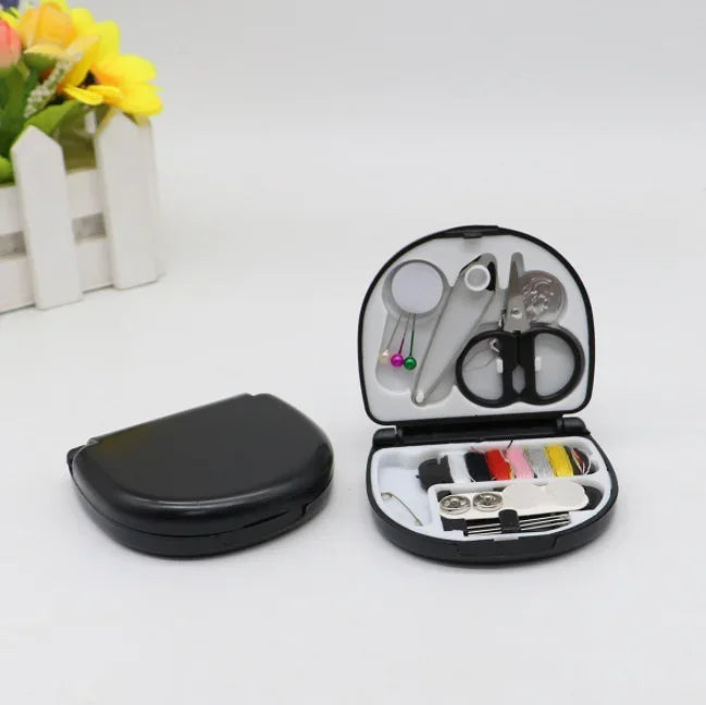 Stitchy – Mini Household Sewing Box
