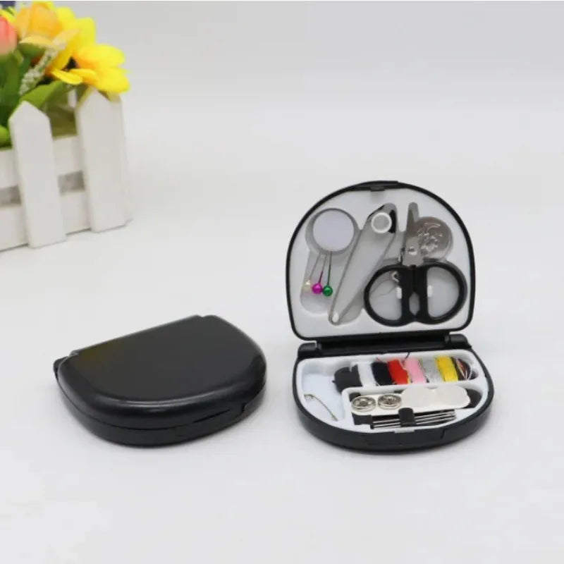 Stitchy – Mini Household Sewing Box