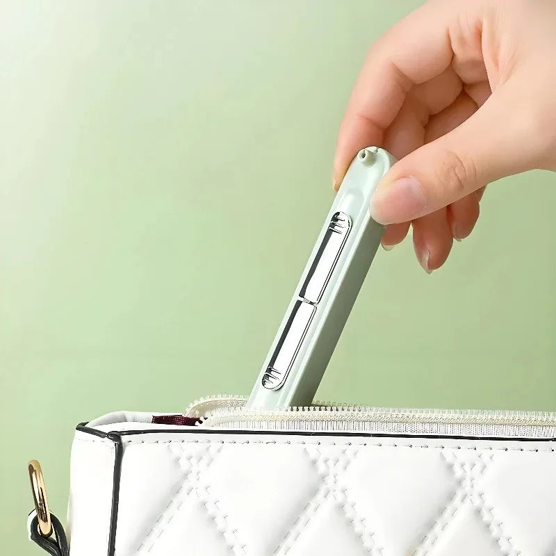 NeedleHelp – Needle Threader & Stitch Ripper