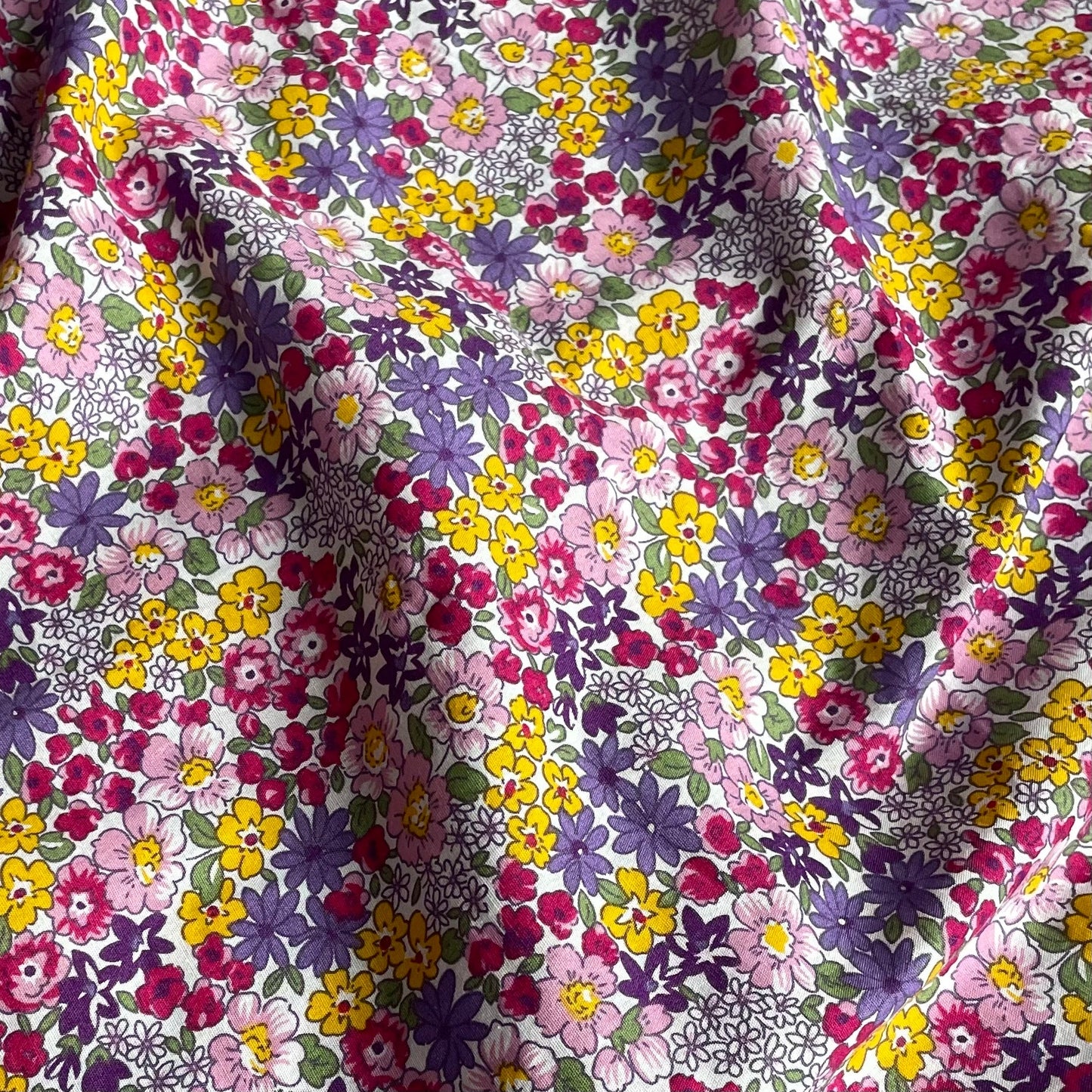 FlowerBloom – Cotton Digital Print Fabric