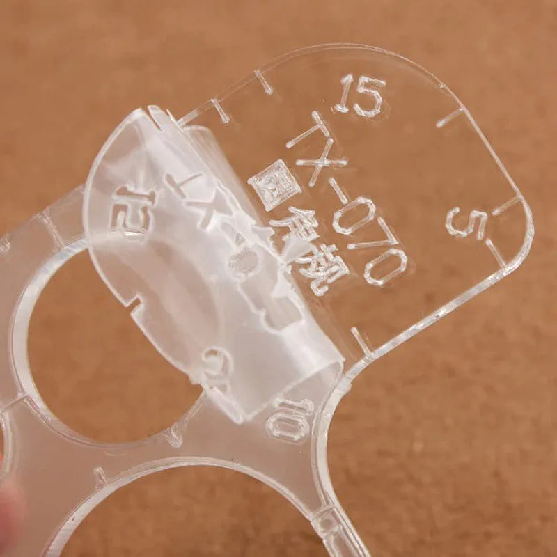 EdgeRule – Acrylic R-Shaped Corner Cutter Template