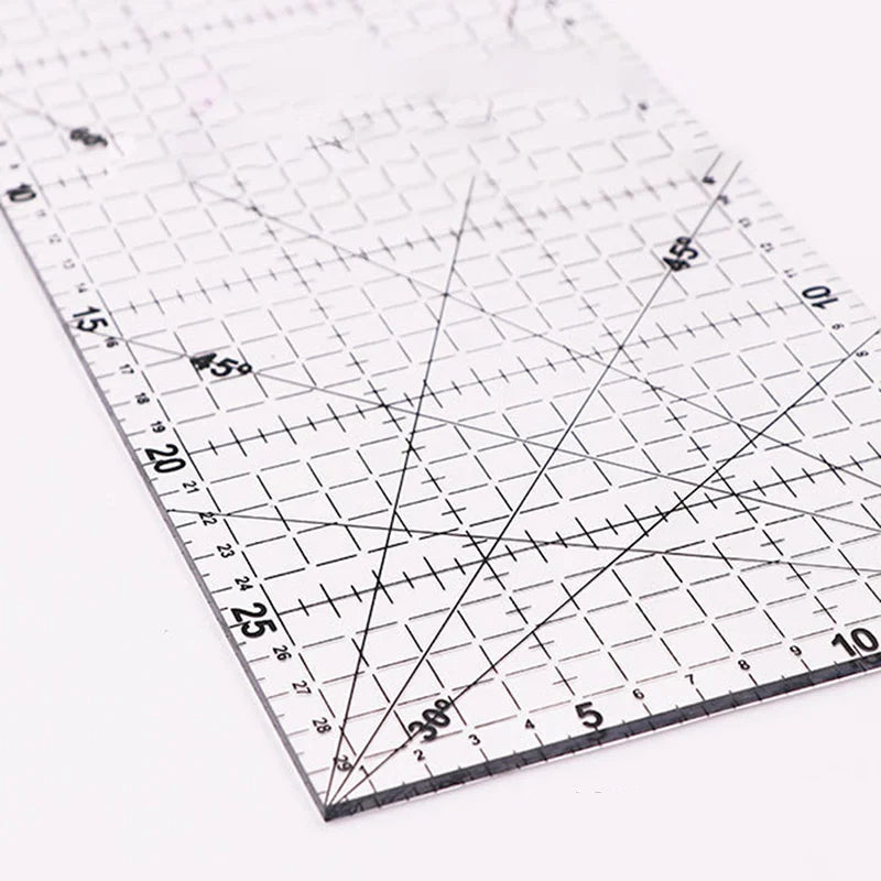 QuiltLine – Acrylic Quilting Ruler