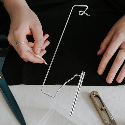 SpoolTall – Single Cone Thread Holder for Sewing Machines