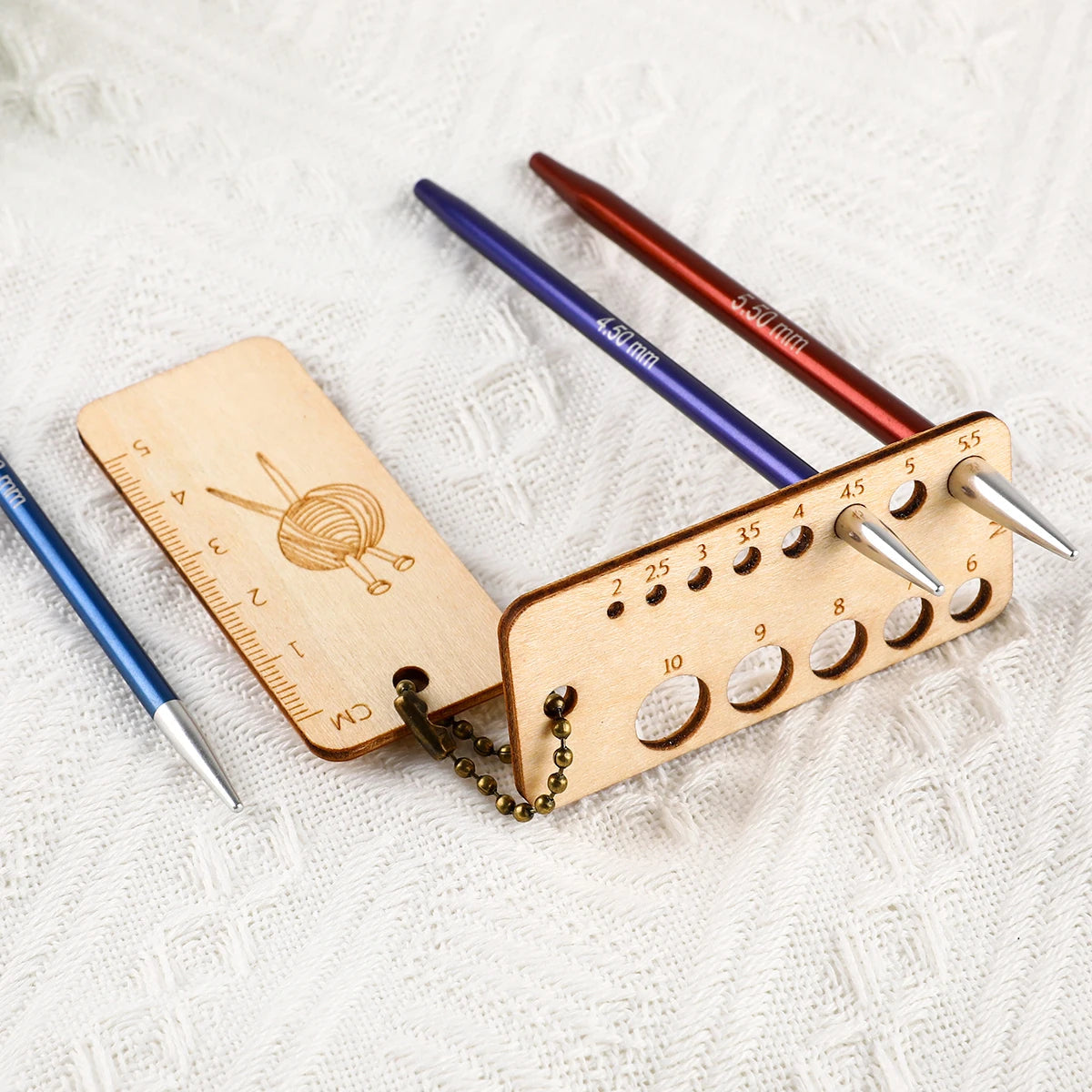 KnitScale – Natural Wooden Knitting Needle Gauge Ruler