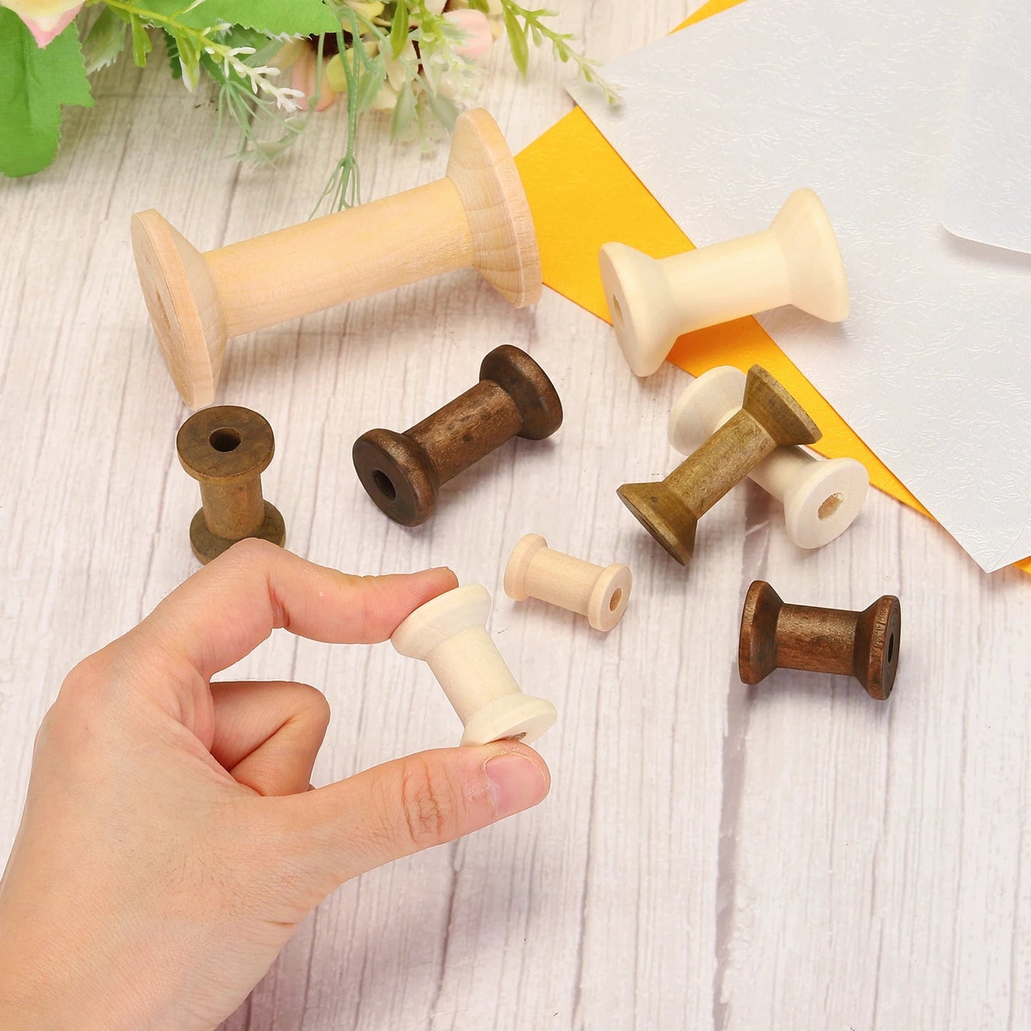 ThreadNatur – 10-Piece Unfinished Wooden Sewing Spool Set